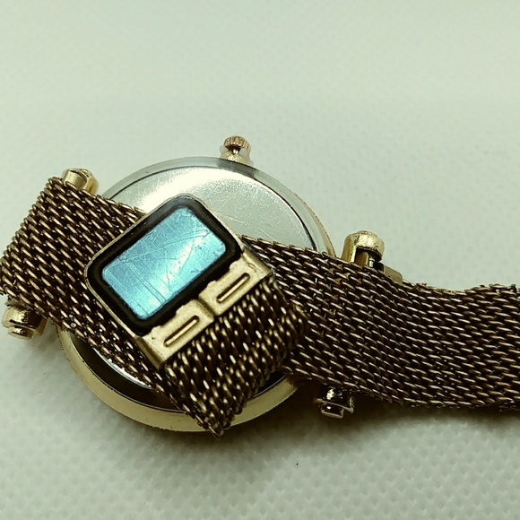 Watches - Picture 3 of 4